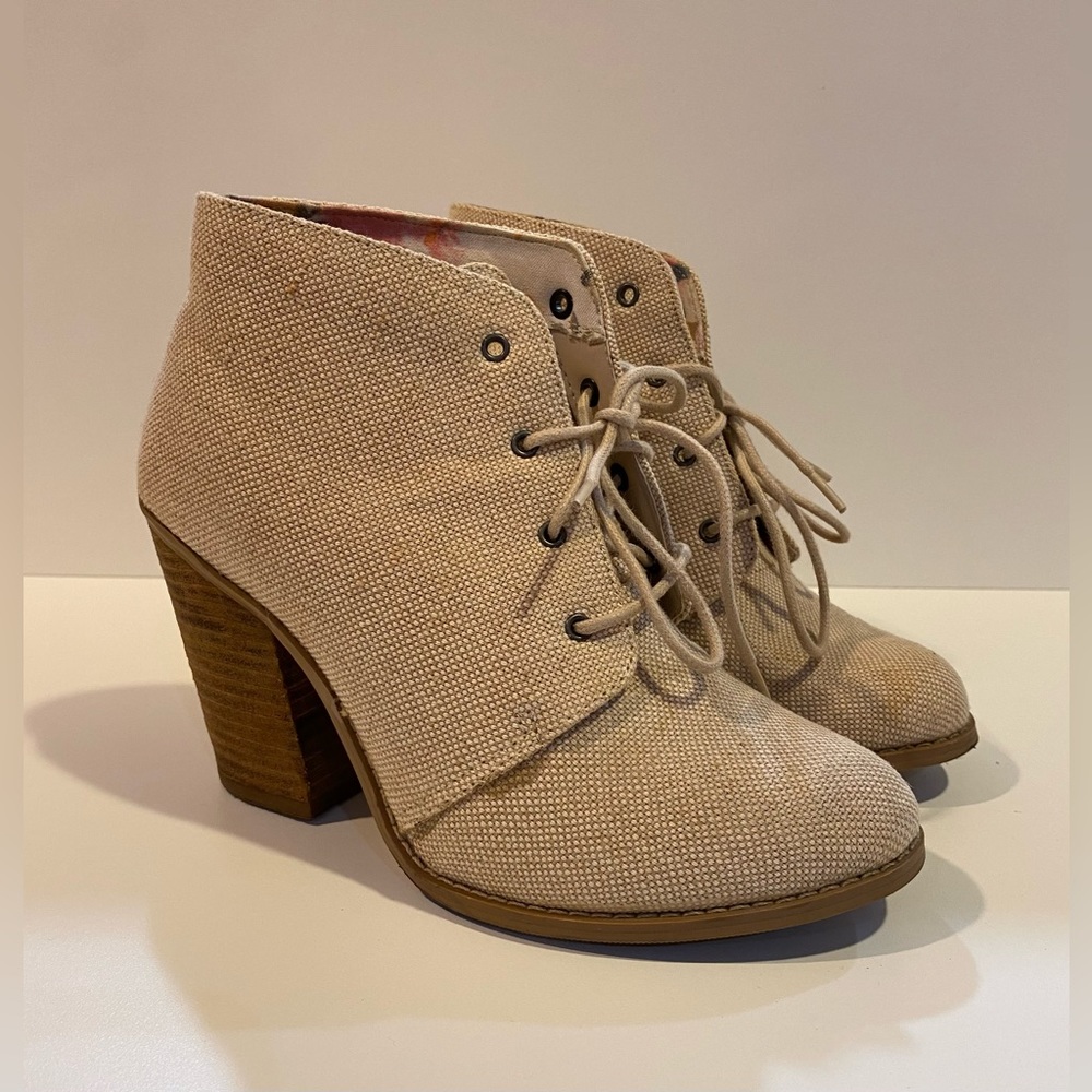 Call It Spring Women's Tan Booties